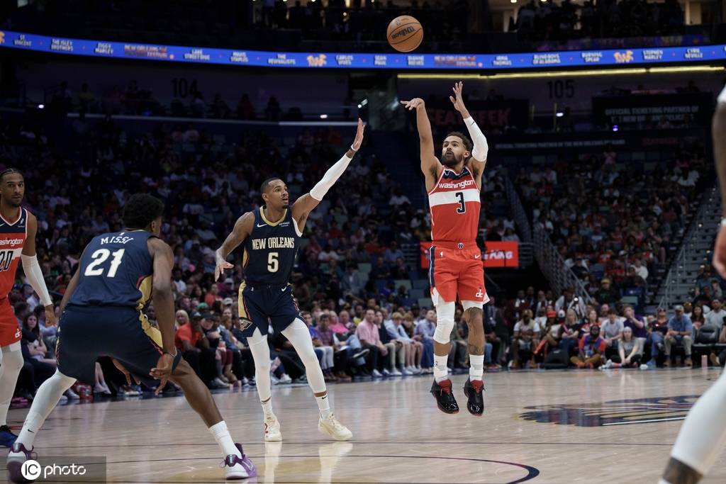 墨菲三世24分特雷楊17分 鵜鶘大勝奇才